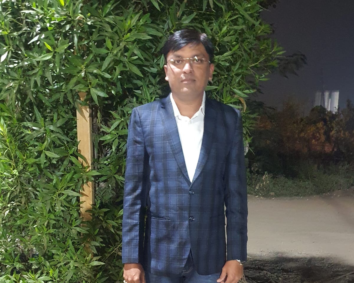 Dipakbhai Panchal – Founder Vishwaanath Interiors